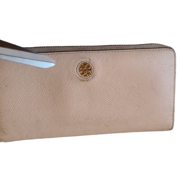 Tory Burch Leather Wristlet - Picture 4 of 11
